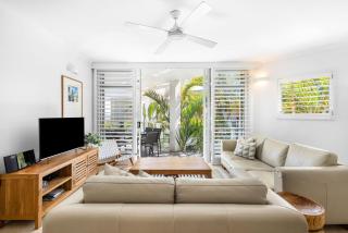 Upper Hastings Penthouse 5 - 6