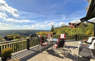 4 Bedroom Gorgeous Home In Reinli - 0