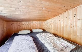 4 Bedroom Gorgeous Home In Reinli - 5