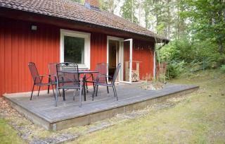 3 Bedroom Stunning Home In Backaryd - 9