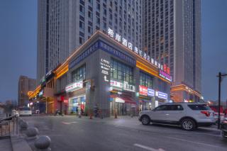 Campanile Hotel - 8