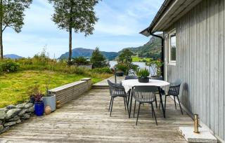Stunning Home In Stongfjorden With House A Panoramic View - 9