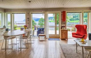 Stunning Home In Stongfjorden With House A Panoramic View - 8