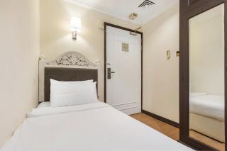 iNN at Temple Street By Q loft - 8