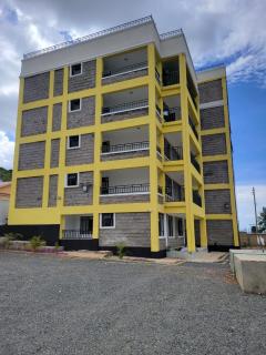 Kenmire Homes Airbnbs, Your Key to Comfort - 8