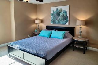 Lakefront Resort Townhome with Kayaks & Gas Grill! - 6