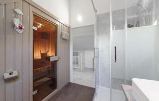 Awesome Home In Wemeldinge With Sauna - 5