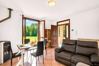 La Casa In Campagna: Rustic Retreat 800m from the Lake - Happy Rentals - 1