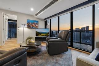 City Road Vista Southbank by Ready Set Stay - 9