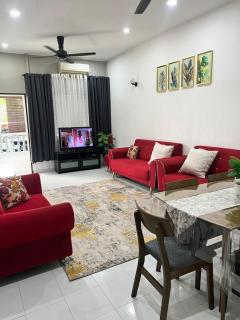 Izzat Homestay - 9
