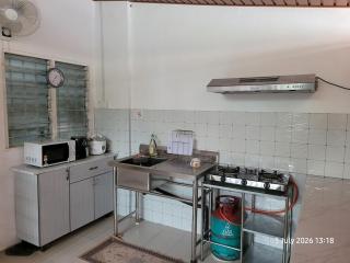 Izzat Homestay - 2