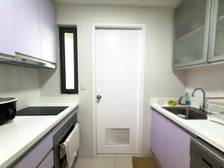 Greenbelt Hamilton Residences by ChiKat - Manila - 2