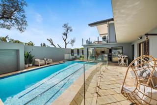 Absolute Beachfront - Luxury Accommodation in Rosebud - 5