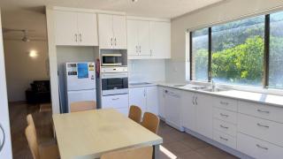 Close To Surf Beach & Surf Club - 6