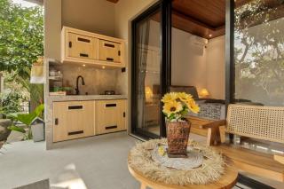 sastra villa 6 - 8