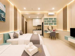 Golden Sun 3 Hotel Apartments - 3