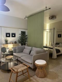 Greek Spacious Family Room - 7