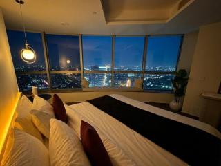 Elegant Apartment at Elysium With Amazing Night View - 1