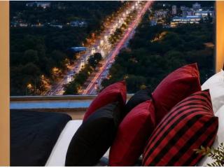 Elegant Apartment at Elysium With Amazing Night View - 7