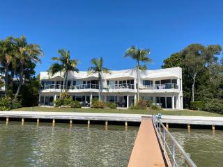 Noosa River Gardens 8 Hilton Terrace 76 - 0