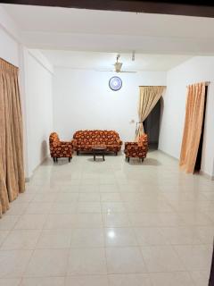 H & Z Guest House - 2