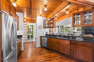 RMR: The Village House in Teton Village - 2