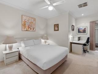Marina Breeze - Wallaroo - 2