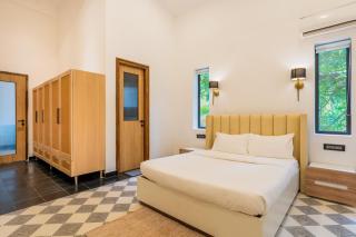 The Lagoon Villa Luxury 3BHK Private Pool Siolim - 5