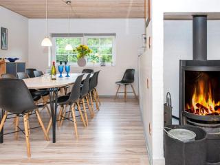 12 person holiday home in Ulfborg-By Traum - 2