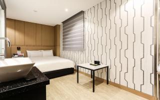 Louis Hotel Gangneung branch - 2
