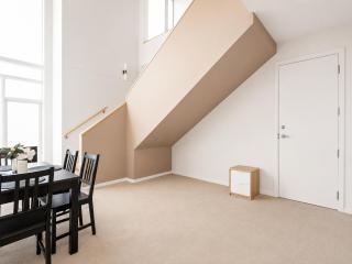 Stunning CozySuites on Mass with Parking - 4
