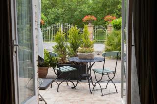 Le Petit Chateau - 1