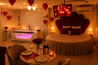 Aphrodisia loveconcept - 0