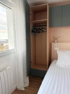 Maison, Je m'y Plais - 2