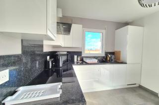 Bright house in Hirel near beach and activities - 2
