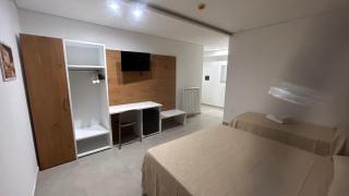 Zeus Aparthotel - 4