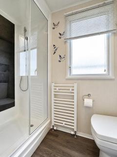 The Sandy Retreat a Stylish Caravan in Parkdean Camber Sands Resort, 2 Bedrooms, 1,5 Bathrooms, Sleeps 6 - 6