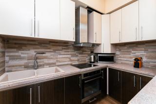 One-BDR Luxury apartment - 2