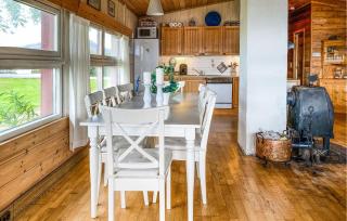 Nice Home In Holmedal With House A Panoramic View - 5