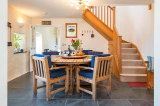 Old Spot Cottage - 2