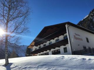 Pension Alpenrose - Sankt Sigmund im Sellrain - 1