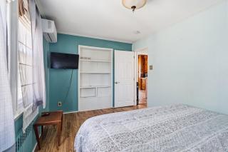 North Wildwood 4 Bedroom with Excellent Sleeping Arrangements - 2