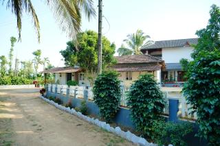 Kerevolu Heritage Stay - Estate, Home Food, Near to Sight Seeings - 3