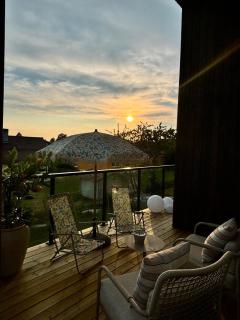 Brand-New Exclusive House with Rooftop Terrace - 3