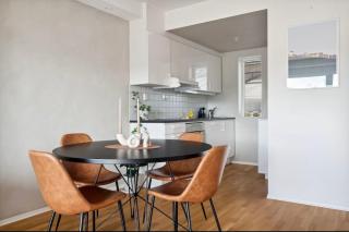 Modern & Cozy Oslo Apartment - 6