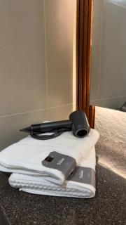 Modern Studio at Madrid Tower Sta Lucia Mall with LRT 2 Access - 9