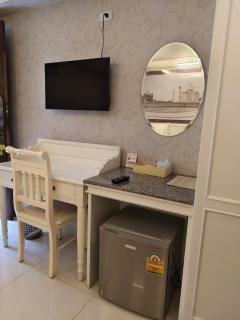 Private Double Bed Room with Double bed at SiamX1 House&Bistro - 2