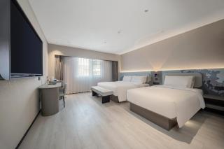Atour Light Hotel Quanzhou Ancient City Fengze Street - 2