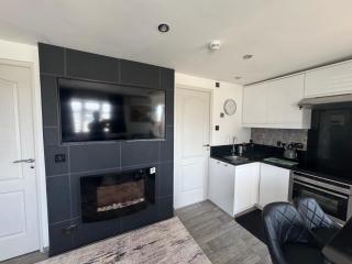 3-Bed Camber Sands Cabin - Pool - Parking - Pets - 9
