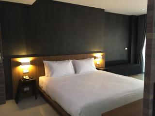 Phoenix Grand Patong - 9